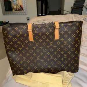 Authentic Louis Vuitton Purse